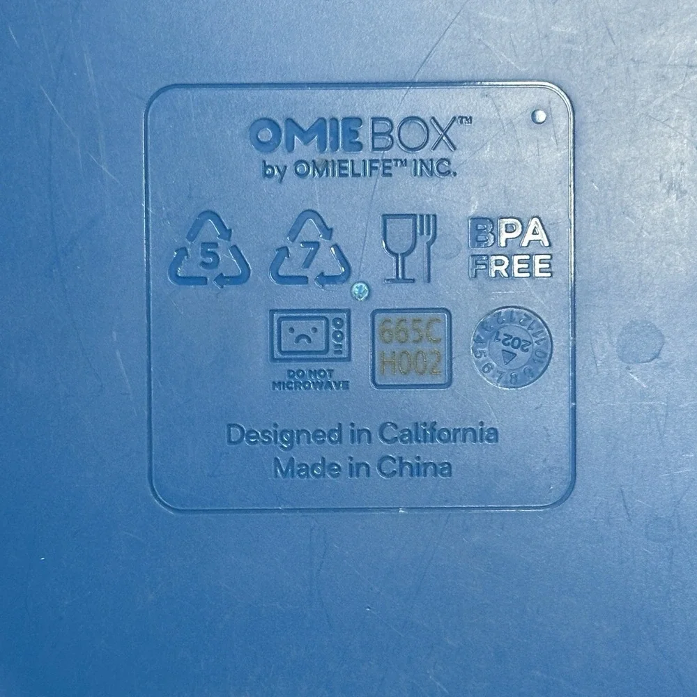 OmieBox Insulated Bento Box, 3 compartments, MISSING HOT FOOD CONTAINER